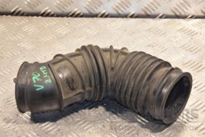 Патрубок повітряного фільтра Volvo V70 2.4td D5 2001-2006 8649258 142614