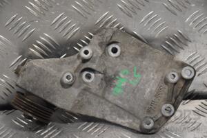 Кронштейн компрессора кондиционера Suzuki Ignis 1.3 16V, 1.5 16V 2003-2008 9511186G0 143685
