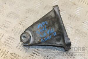 Кронштейн двигуна правий Mercedes C-class 2.0 16V, 2.5td (W202) 1993-2000 A6042230004 139340