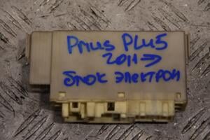 Блок электронный Toyota Prius Plus (ZVW40/41) 2011 8264175070 149337