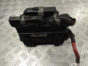 Блок предохранителей Opel Corsa (D) 2006-2014 13217394 150477