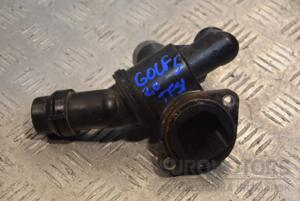 Корпус термостата VW Golf 2.0 16V TFSI (V) 2003-2008 06F121111F 149633