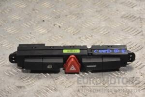Блок кнопок (аварійка) Kia Ceed 2007-2012 937001H000 161045
