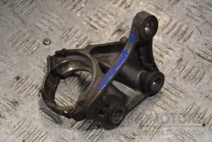 Кронштейн промвала Renault Laguna 2.0dCi (III) 2007-2015 8200833647 161500