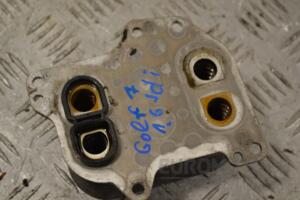 Теплообменник (Радиатор масляный) VW Golf 1.6tdi, 2.0tdi (VII) 2012-2020 03N117021 153523