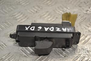 Кнопка склопідіймача передні праві Mazda 6 2007-2012 GS1D66370 156102