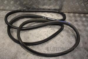 Ущільнювач двері передній правий (3-х дверцята) Toyota Land Cruiser Prado (120) 2002-2009 169172