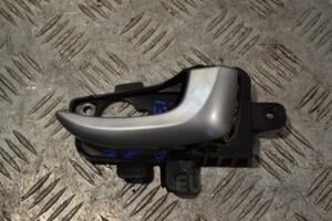 Ручка двері внутрішня передня права Hyundai i30 2012-2017 82623GD000 172159