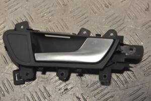 Ручка двери внутренняя задняя правая Audi A4 (B8) 2007-2015 8K0839020 182587