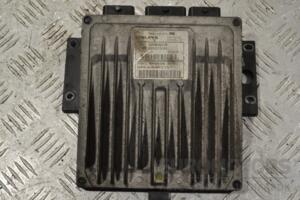Блок керування двигуном Renault Clio 1.5dCi (III) 2005-2012 R0410B034A 173276