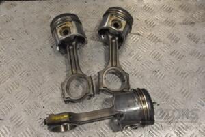 Поршень Renault Master 2.5dCi 1998-2010 183303