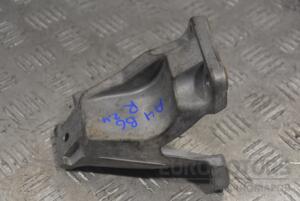 Кронштейн двигателя правый Audi A4 2.4 30V (B6) 2000-2004 8E0199308H 183878