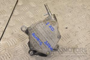 Вакуумный насос Toyota Auris 2.0D-4D (E15) 2006-2012 185844