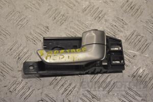 Ручка двері внутрішня права Kia Sportage 2004-2010 826131F000 203000