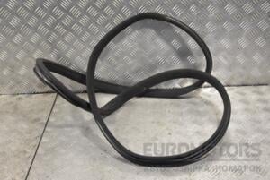 Уплотнитель двери задний правый Mercedes C-class (W204) 2007-2015 A2046970351 203135