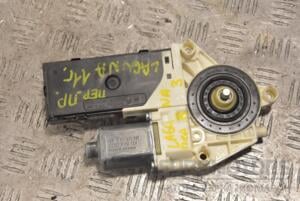 Моторчик склопідіймача передній правий Renault Laguna (III) 2007-2015 807300002R 203988