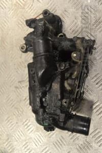 Корпус масляного фильтра Renault Trafic 2.0dCi 2001-2014 8200781898 192711