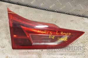 Ліхтар лівий внутрішній універсал (дефект) Toyota Auris (E18) 2012 8159102460 224607