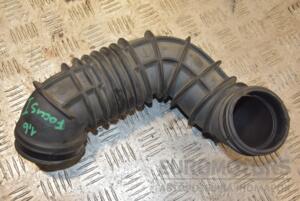 Патрубок воздушного фильтра Ford Focus 1.6 16V (I) 1998-2004 98AB9R504AD 226306