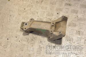 Кронштейн двигателя левый Mercedes Sprinter 2.3 16V (901/905) 1995-2006 A6012233604 241207