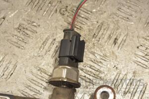 Датчик давления топлива в рейке Peugeot Expert 2.0Mjet 16V 2007-2016 9658227880 246647