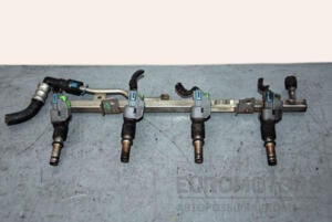 Паливна рейка (без датчика) Opel Astra 1.6 16V (H) 2004-2010 55559375 61848