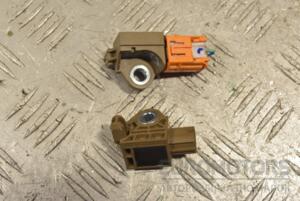 Датчик удара Airbag Mazda CX-5 2012 KD4557KC0 210239