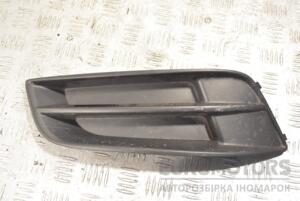 Решетка переднего бампера правая 04- Toyota Corolla (E12) 2001-2006 5212702130 211483