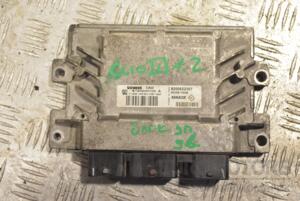 Блок керування двигуном Renault Clio 1.2 16V (III) 2005-2012 8200522357 212242