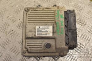 Блок управления двигателем Opel Meriva 1.3cdti 2003-2010 55198927 215770