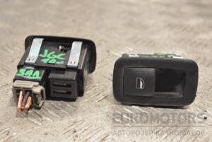 Кнопка склопідіймача задня Jeep Grand Cherokee 2010 68030832AB 218275