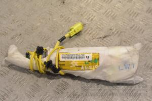 Подушка безопасности боковая левая в сиденье Toyota Auris (E18) 2012 TG11C01001 219178