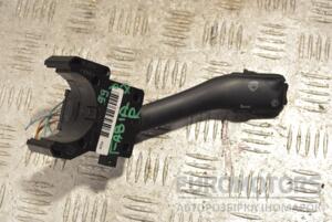 Підрульовий перемикач правий Skoda Fabia 1999-2007 4B0953503G 219444