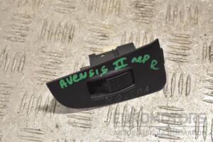 Кнопка стеклоподъемника передняя правая Toyota Avensis (II) 2003-2008 8481005050 219924