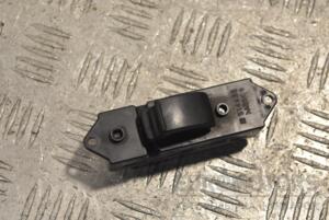 Кнопка склопідіймача передні праві Mitsubishi Grandis 2004-2010 8608A022 219974