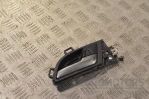 Ручка двері внутрішня передня права Honda CR-V 2007-2012 231205