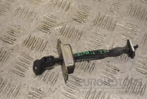 Обмежувач двері задній правий Nissan X-Trail (T31) 2007-2014 231613