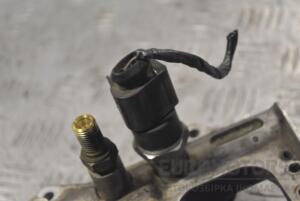Датчик тиску палива в рейці VW Passat 2.0 16V FSI (B6) 2005-2010 0261545008 235858