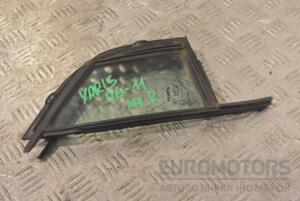 Скло двері переднє праве трикутне Toyota Yaris 2006-2011 681250D010 239598