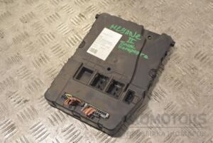 Блок комфорта Renault Megane (II) 2003-2009 8200780007 250077