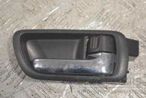 Ручка двері внутрішня передня права Toyota Corolla Verso 2004-2009 692050F010 250679