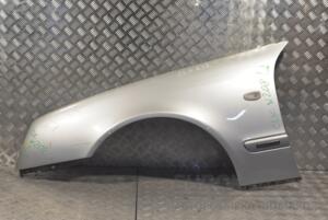 Крыло переднее левое Mercedes CLK (W208) 1997-2003 252567