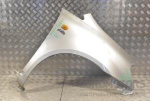 Крыло переднее правое Toyota Avensis Verso 2001-2009 252707