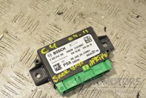 Блок управления парктроником Citroen C4 2004-2011 9824532180 260160