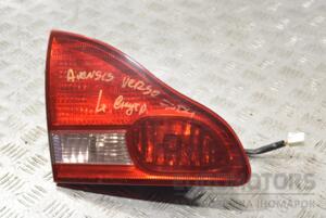 Ліхтар лівий внутрішній -04 Toyota Avensis Verso 2001-2009 260599
