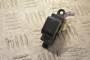 Кнопка склопідіймача Subaru Forester 2008-2012 83071FG110 264612