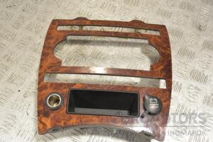 Накладка центральній консолі Jeep Grand Cherokee 2005-2010 X25032001XX 270876