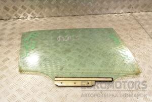Скло двері заднє праве Toyota Auris (E15) 2006-2012 273023
