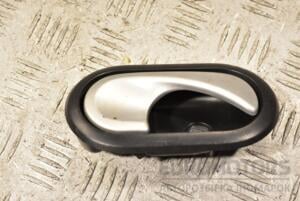 Ручка двери внутренняя правая Renault Sandero 2007-2013 8200733847 273092