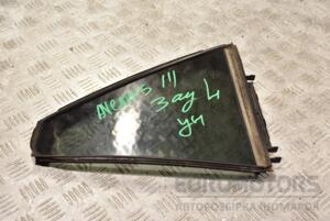 Скло двері заднє ліве трикутне Toyota Avensis (III) 2009 277772